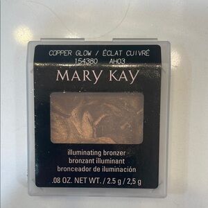 Brand newMary Kay Illuminating Bronzer - Copper Glow